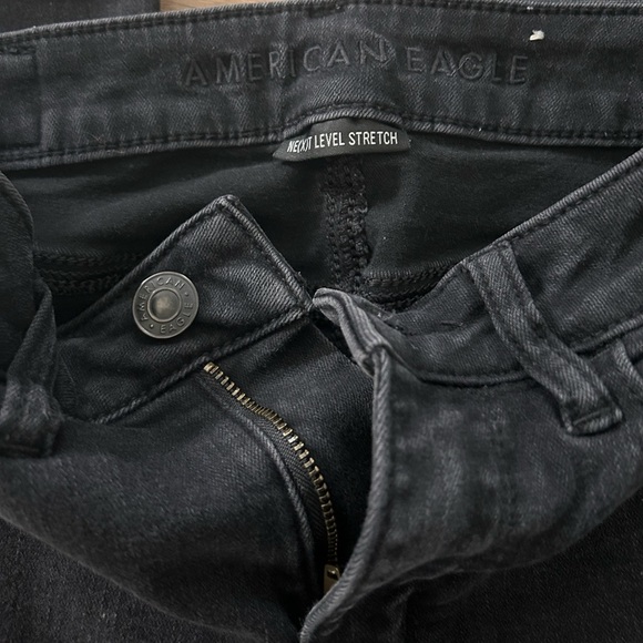 American Eagle Woman’s Skinny Jeans- EUC - Picture 2 of 10